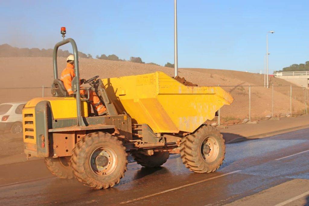 Dumper Hire